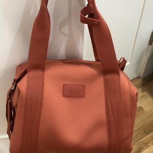 Dagne Dover Landon Medium Sienna